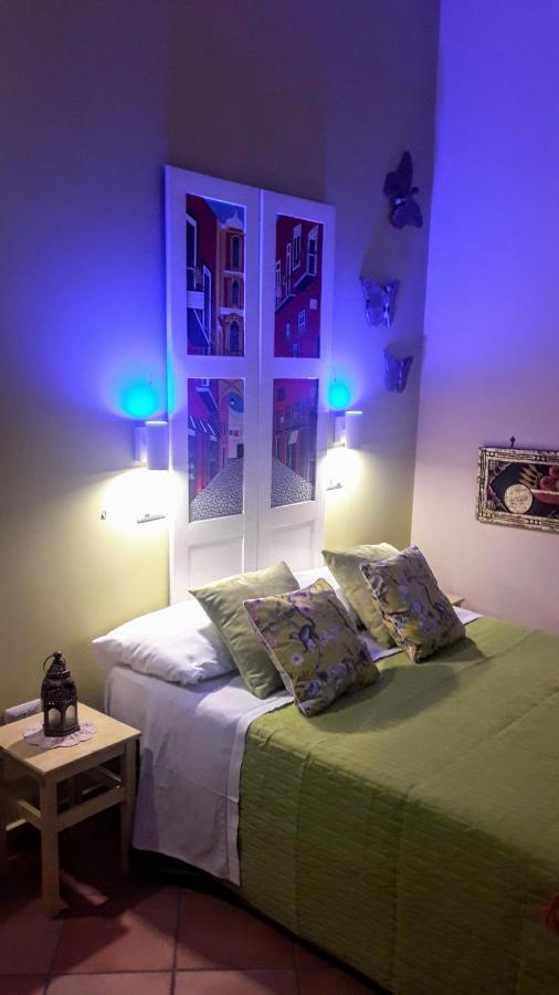Le Stanze Di Angela Bed & Breakfast Naples Exterior photo