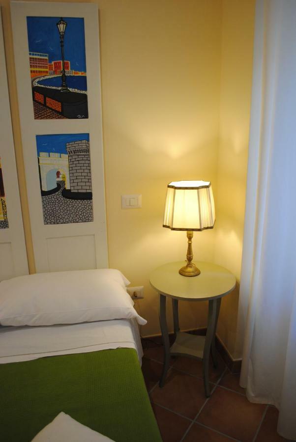 Le Stanze Di Angela Bed & Breakfast Naples Exterior photo