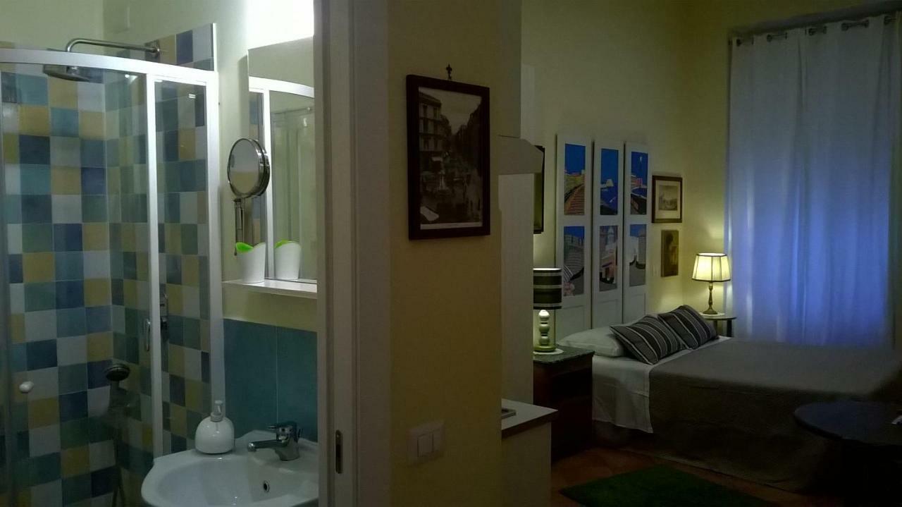 Le Stanze Di Angela Bed & Breakfast Naples Exterior photo